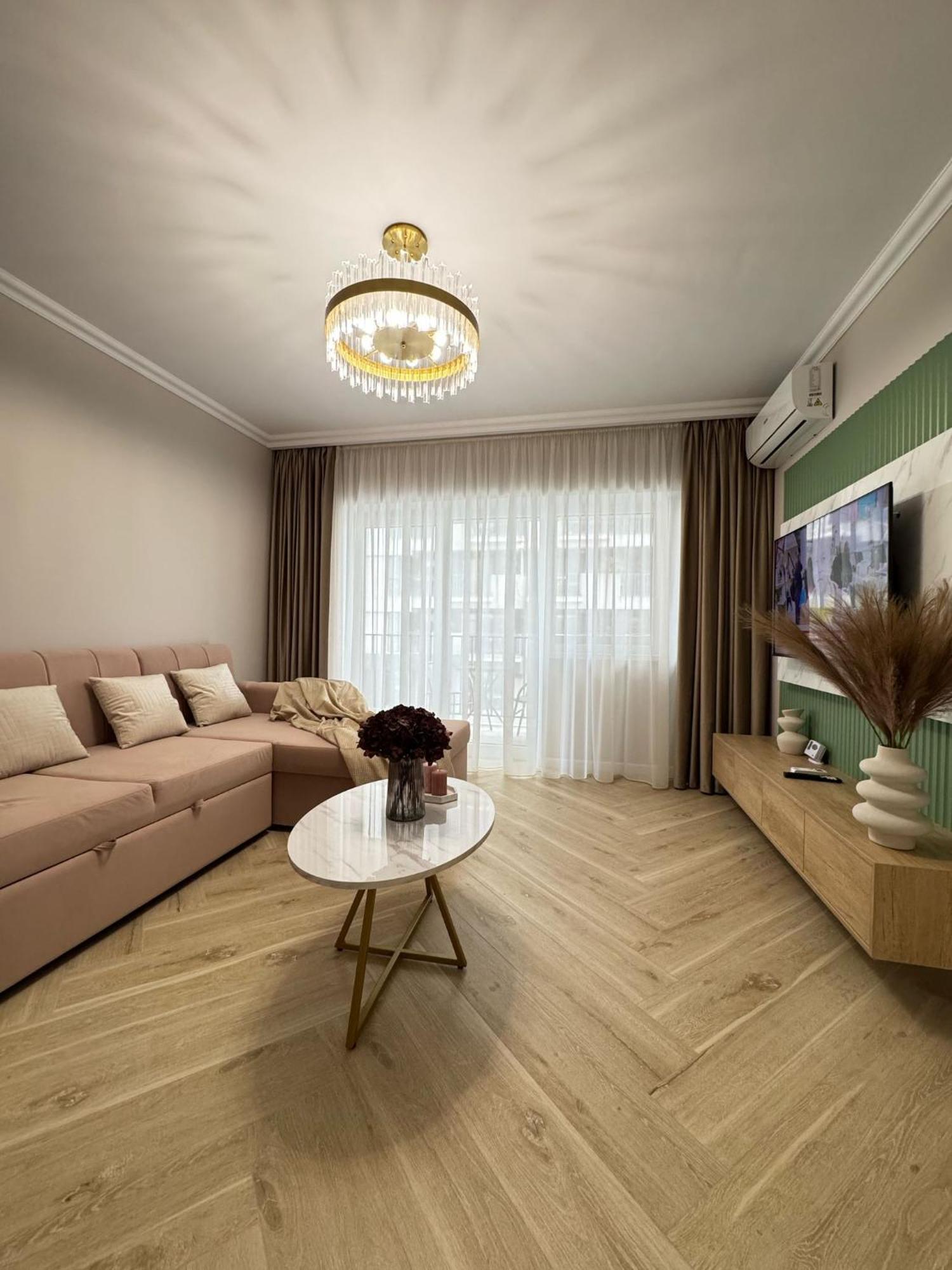 My Near Airport - Parking Free Apartament Iasi