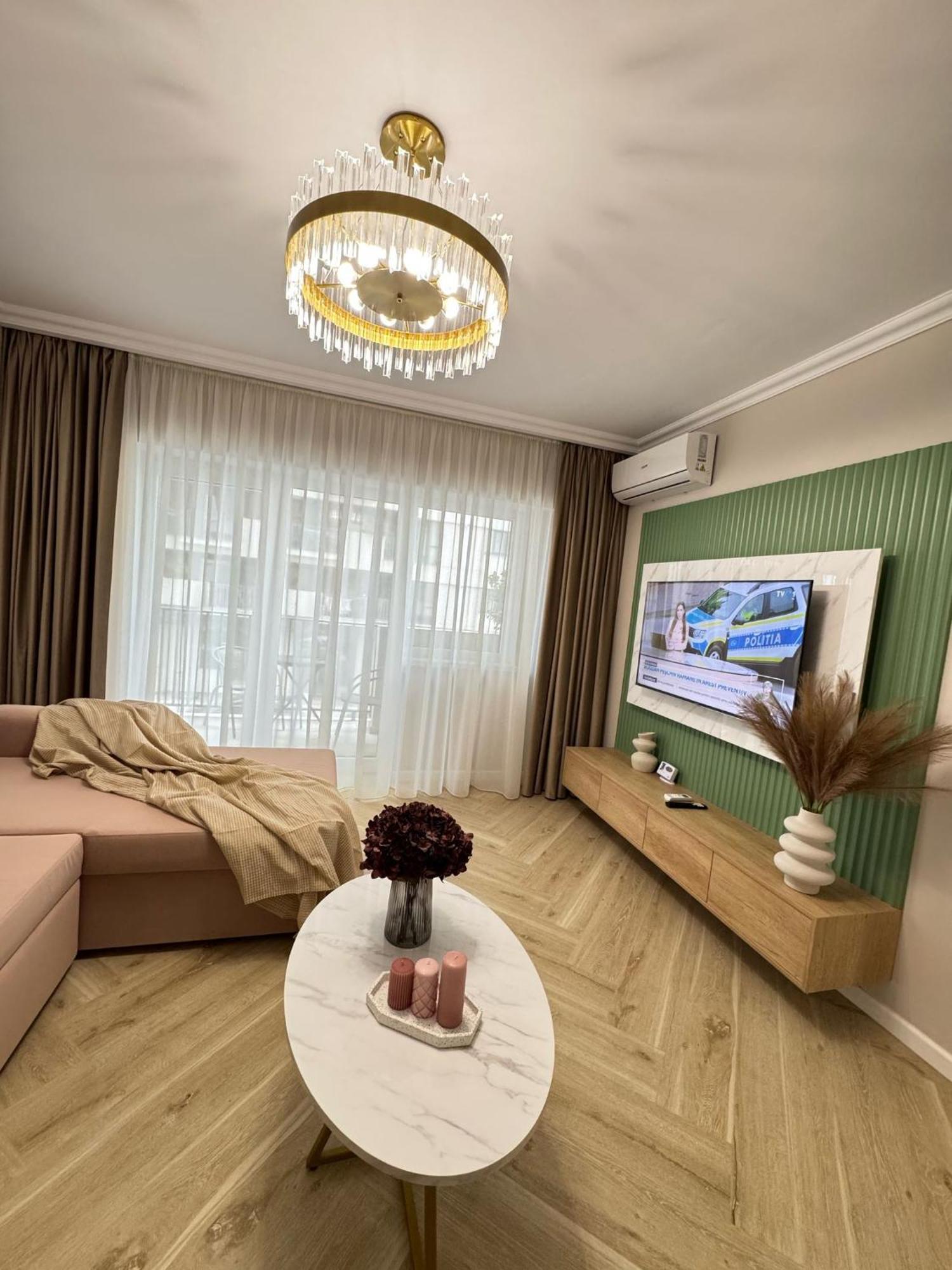 Apartament My Near Airport - Parking Free