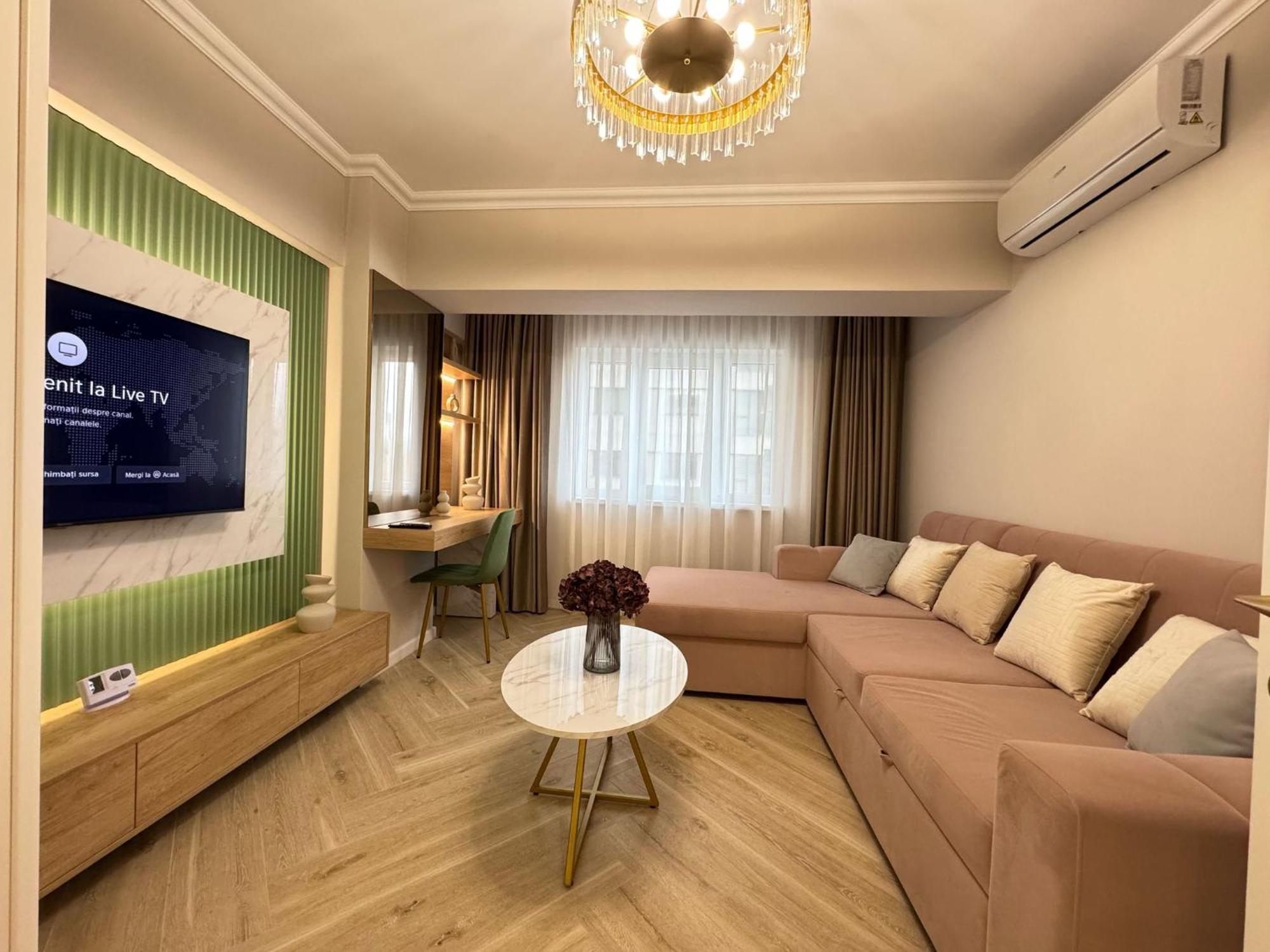 My Near Airport - Parking Free Apartament