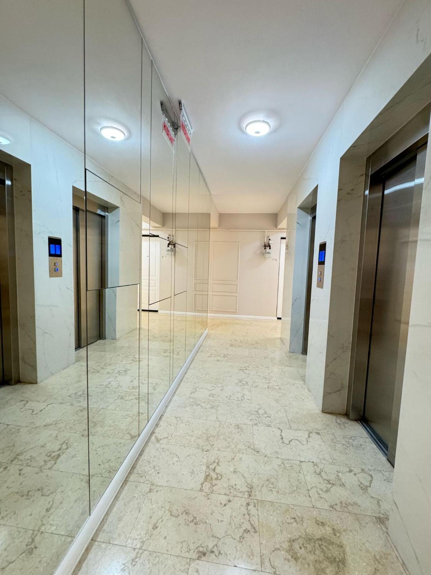 My Near Airport - Parking Free Apartament *